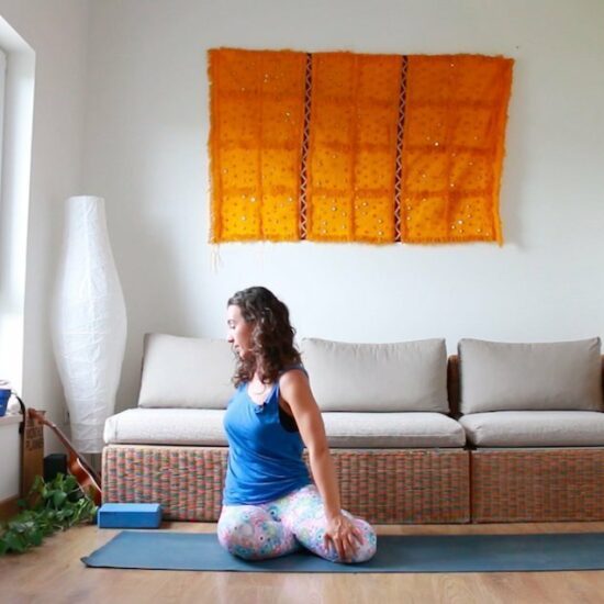 yoga embarazo tercer trimestre retencion líquidos