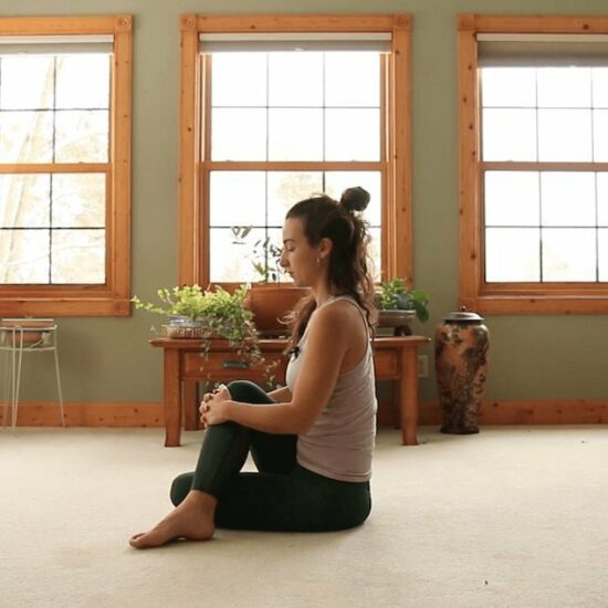 Conectar con la capacidad de reparacion yoga con cris online