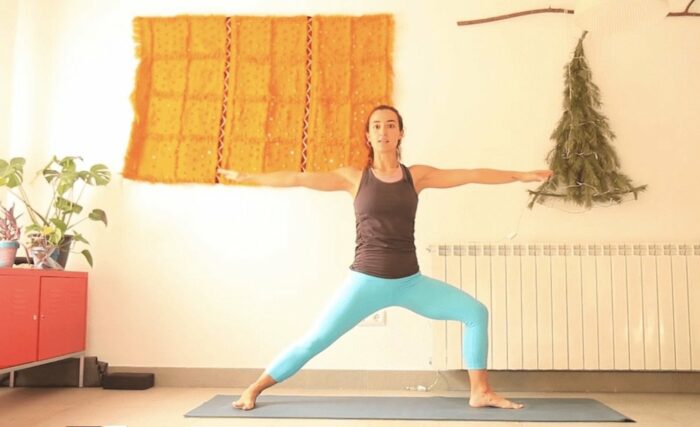 primera practica del año yoga con cris online