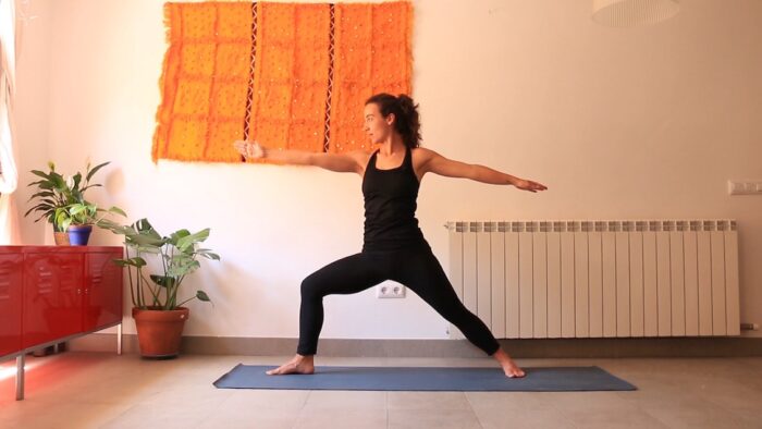 intencion y claridad diarias embodied yoga con cris online clases