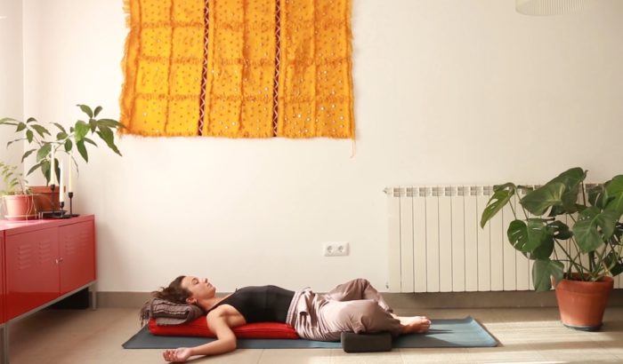 yin yoga online cris aramburo La espera, nutrir, restaurativo