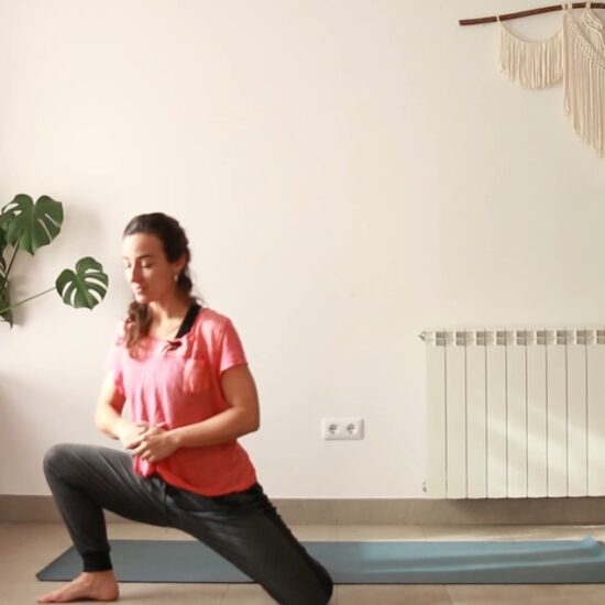 Movilidad para acabar el día yoga con cris online