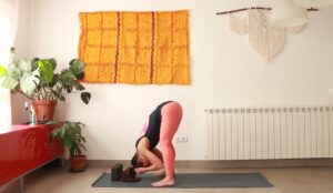 yin yoga online cris aramburo embodiment Suave, dejar ir, crear espacio